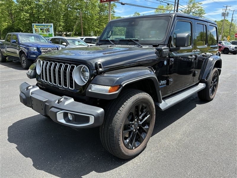 2025 Jeep Wrangler 4xe Sahara 4XE's photo